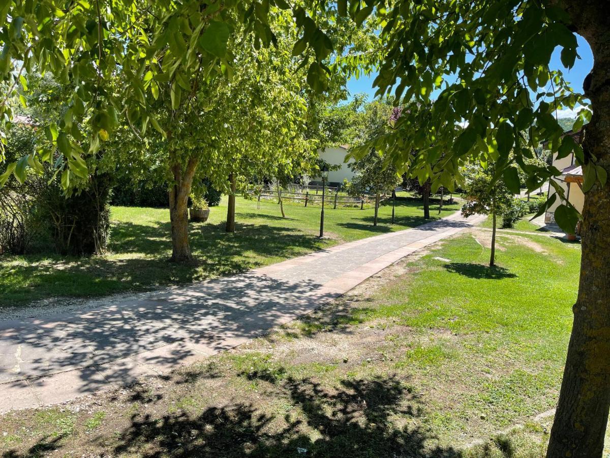 Agriturismo Cupello Cagnano Amiterno Ngoại thất bức ảnh