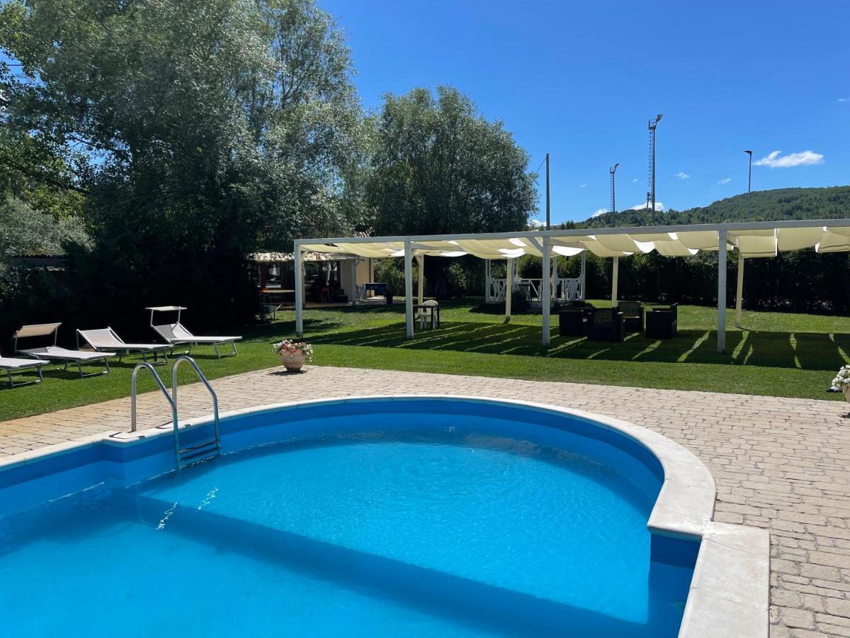 Agriturismo Cupello Cagnano Amiterno Ngoại thất bức ảnh
